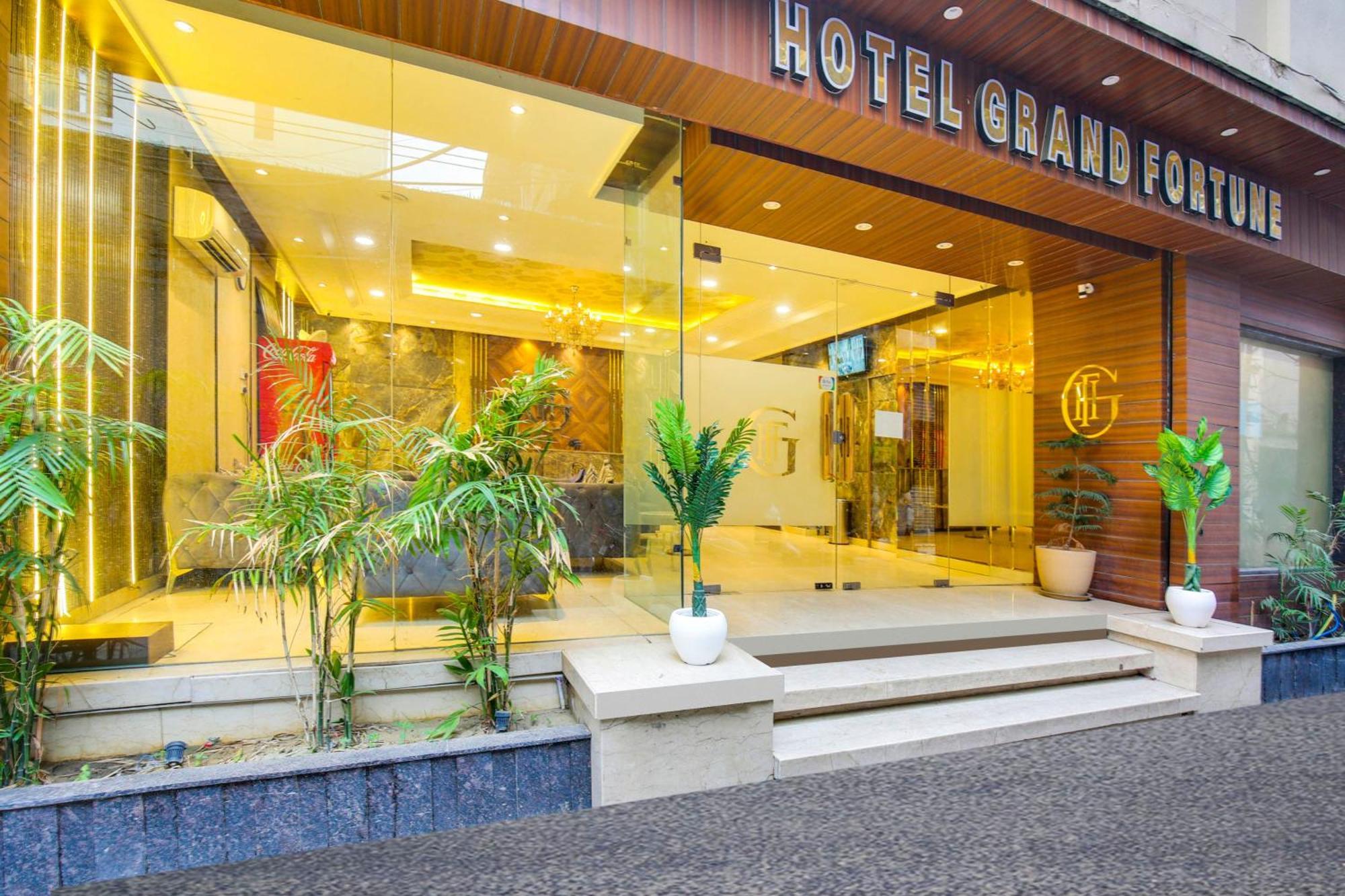 Super Townhouse Grand Fortune Amritsar Eksteriør bilde